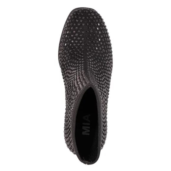MIA Shoes Piana Block-Heel Rhinestone Knit Booties in Black NEW Size 6.5 - Picture 4 of 8